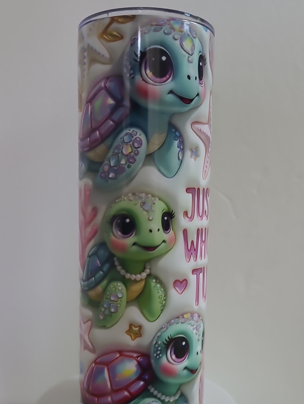 20 Oz Kids Turtle. Colorfull Tumbler with Straw New.!